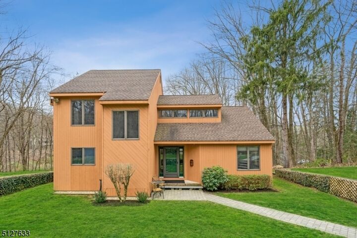 154 Park Avenue  Randolph Twp. NJ 07869 photo