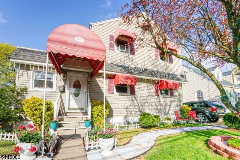Property Photo:  280 Redwood Ave  NJ 07522 