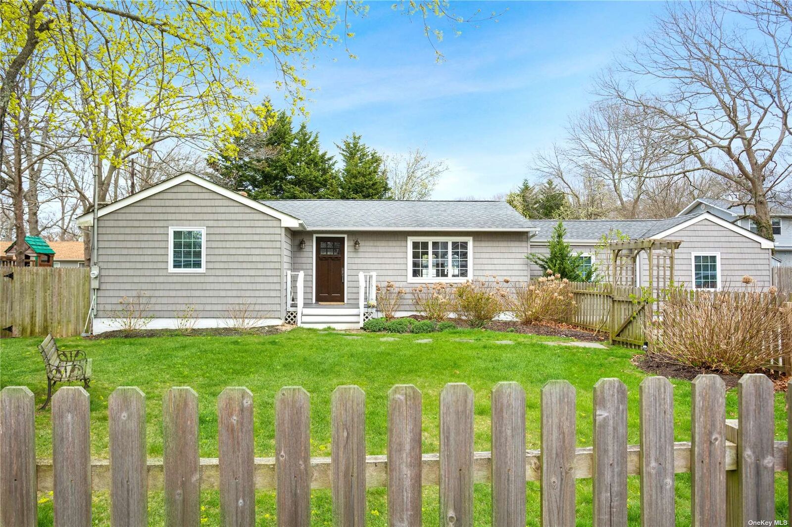 Property Photo:  111 Madison Street  NY 11950 