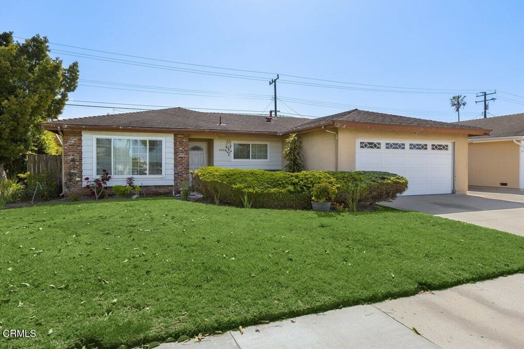 Property Photo:  4400 Reeder Avenue  CA 93033 