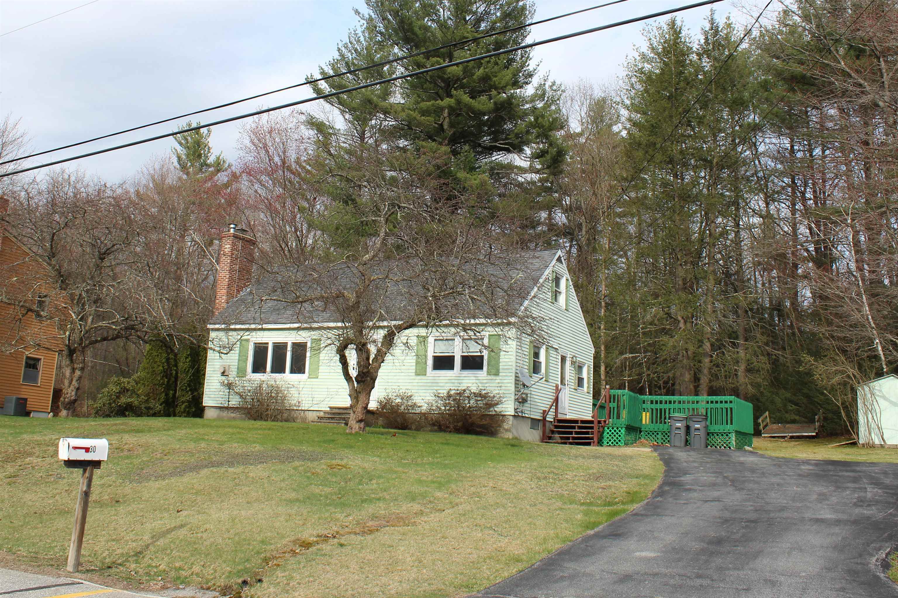 Property Photo:  30 Whitehall Terrace  NH 03106 