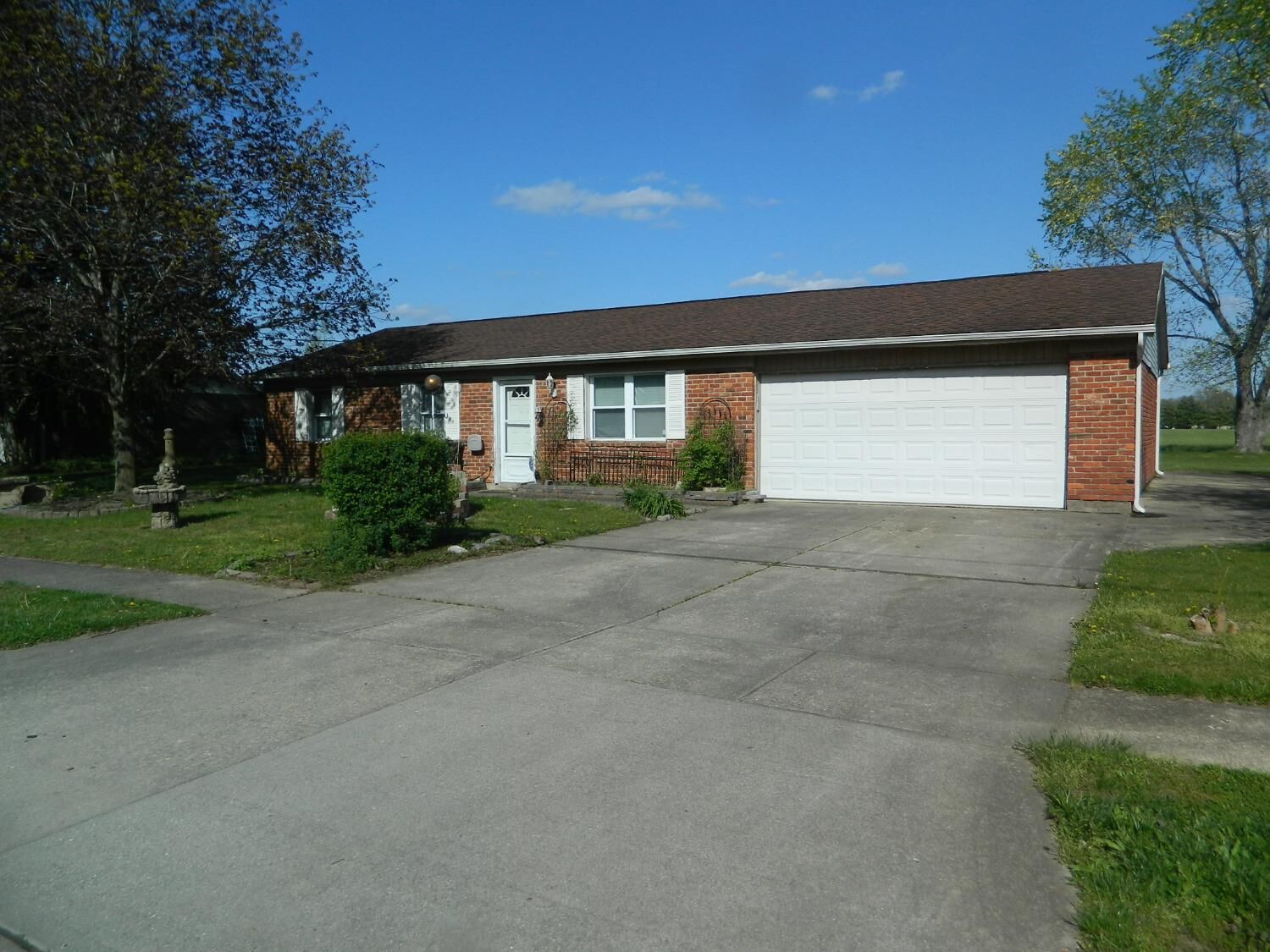 Property Photo:  5288 Burgundy Pl  OH 45014 