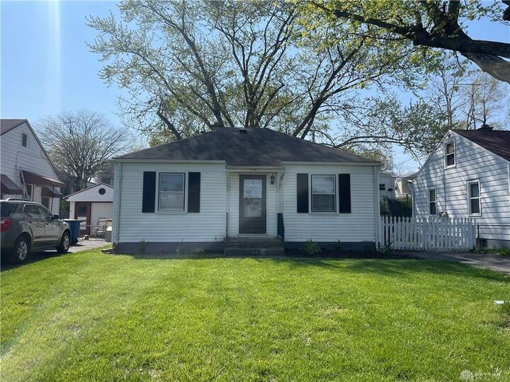 1663 Pell Drive  Dayton OH 45410 photo