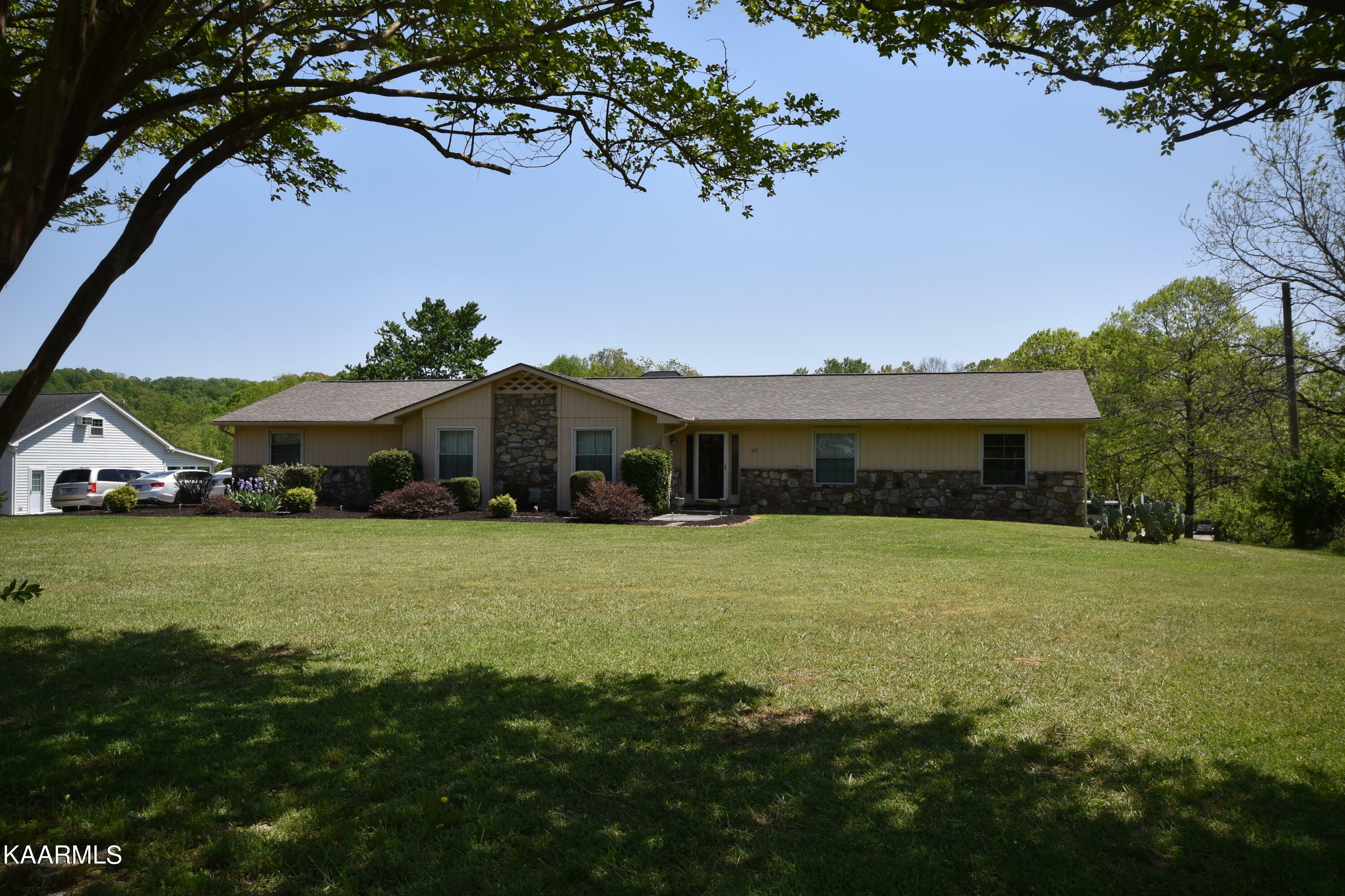 Property Photo:  515 Keeneland Blvd  TN 37865 