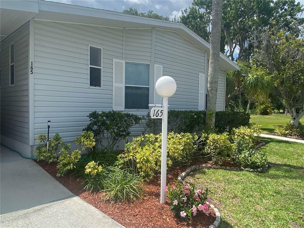 Property Photo:  165 Nightingale Circle  FL 34222 