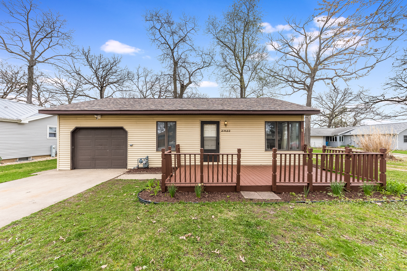 Property Photo:  23122 W Hickory Lane  IL 60544 