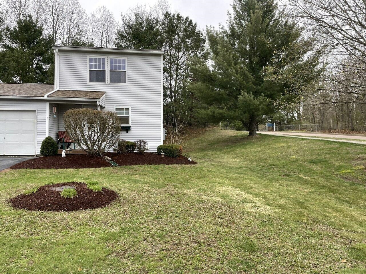 Property Photo:  22 Robert Frost Circle 1  VT 05446 