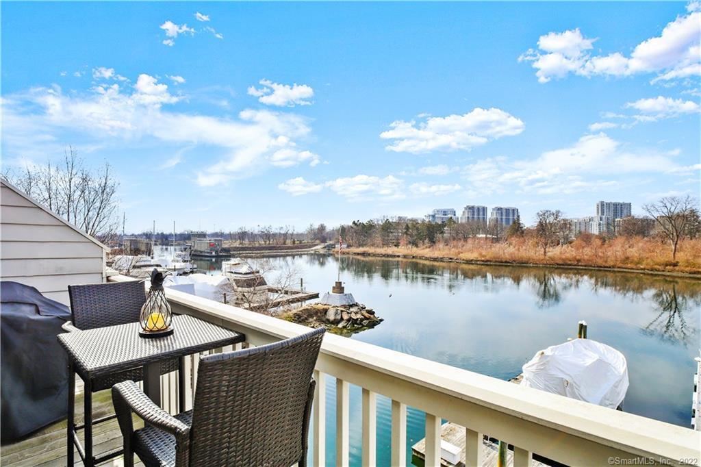Property Photo:  123 Harbor Drive 409  CT 06902 