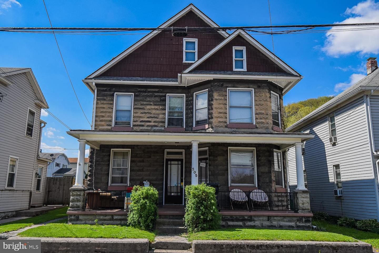 Property Photo:  505 W Piedmont Street  WV 26726 
