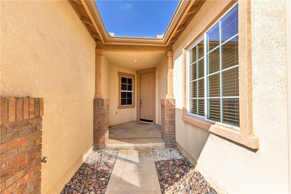 Property Photo: 33165 Breighton Wood Street CA 92584