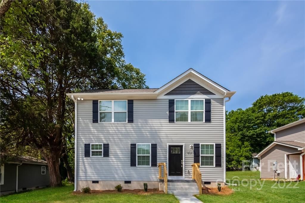 Property Photo:  607 N Scruggs Street  NC 28052 