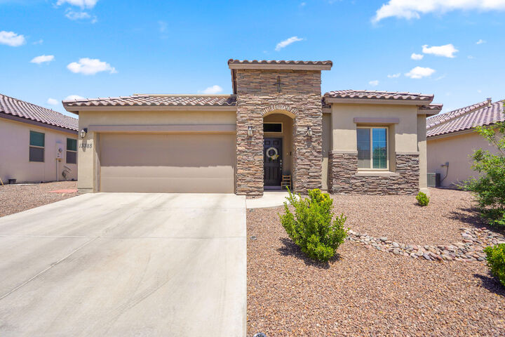 13385 Plumpton Road  El Paso TX 79928 photo