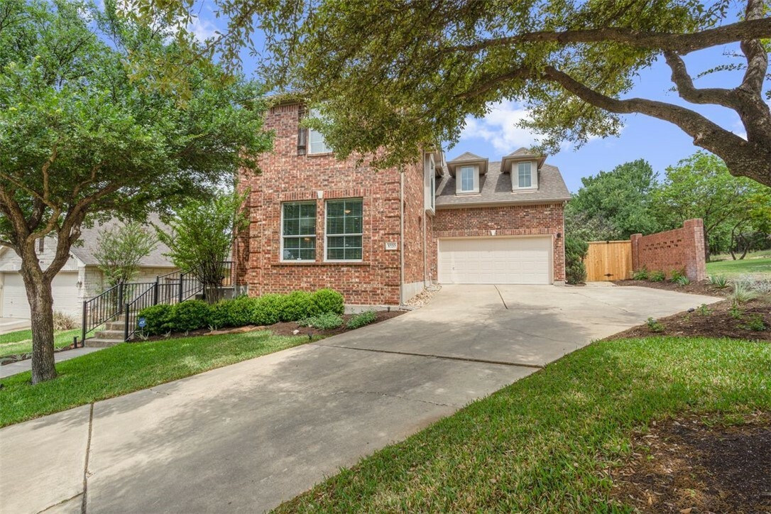 Property Photo:  1020 Mesquite Hollow Place  TX 78665 