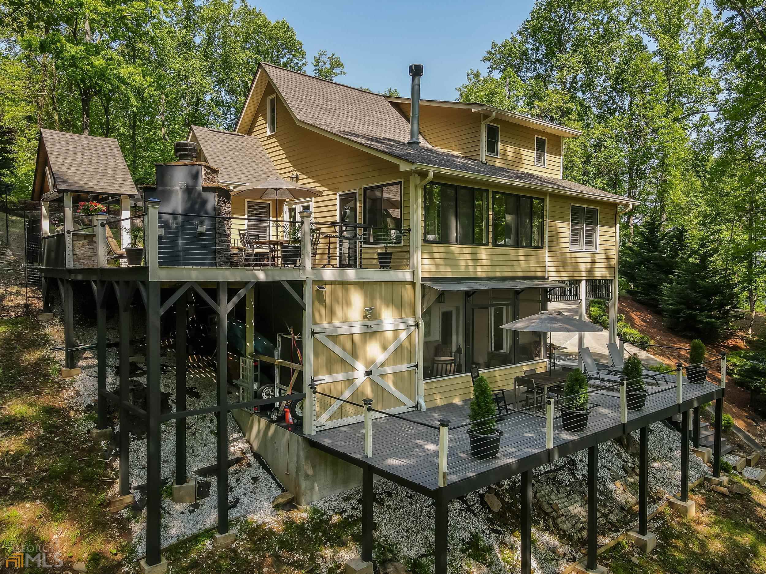 Property Photo:  716 Walnut Mountain Road  GA 30536 