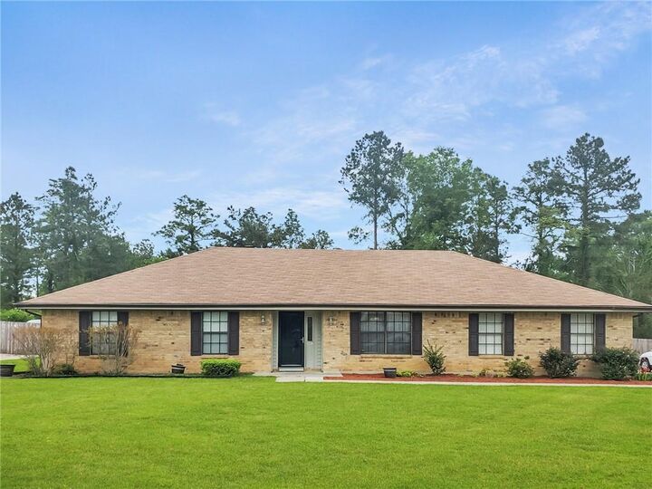 1606 Charleston Place  Deridder LA 70634 photo