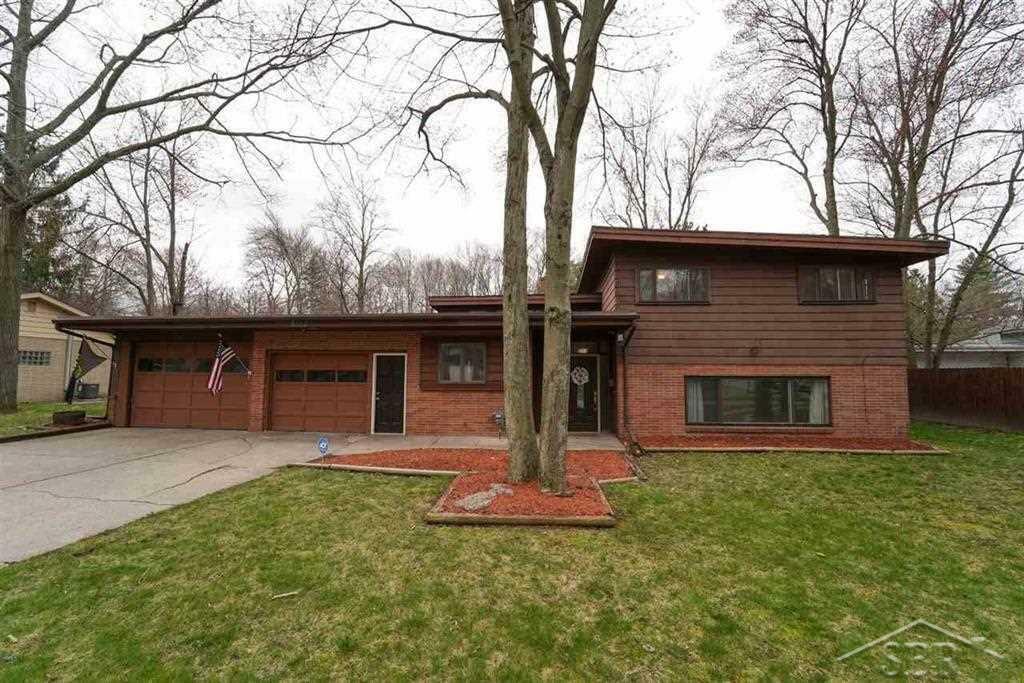 Property Photo:  2012 Brookfield Drive  MI 48642 