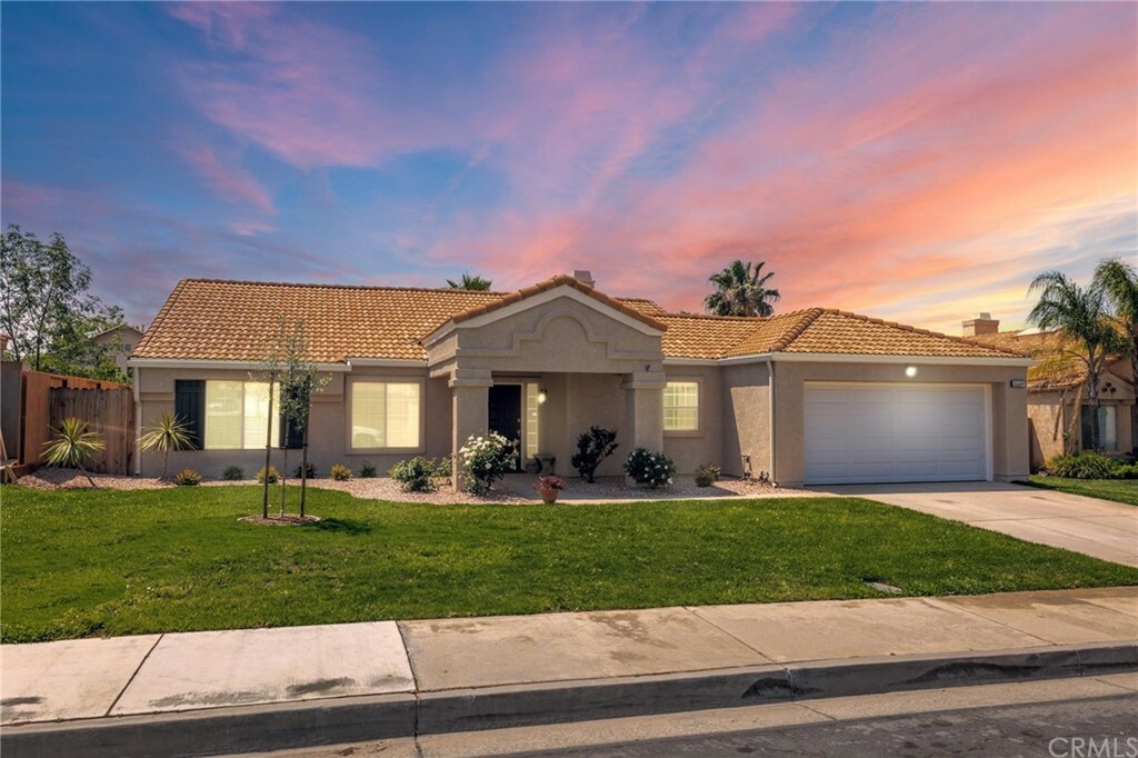 Property Photo:  23609 Breezy Meadow Court  CA 92557 