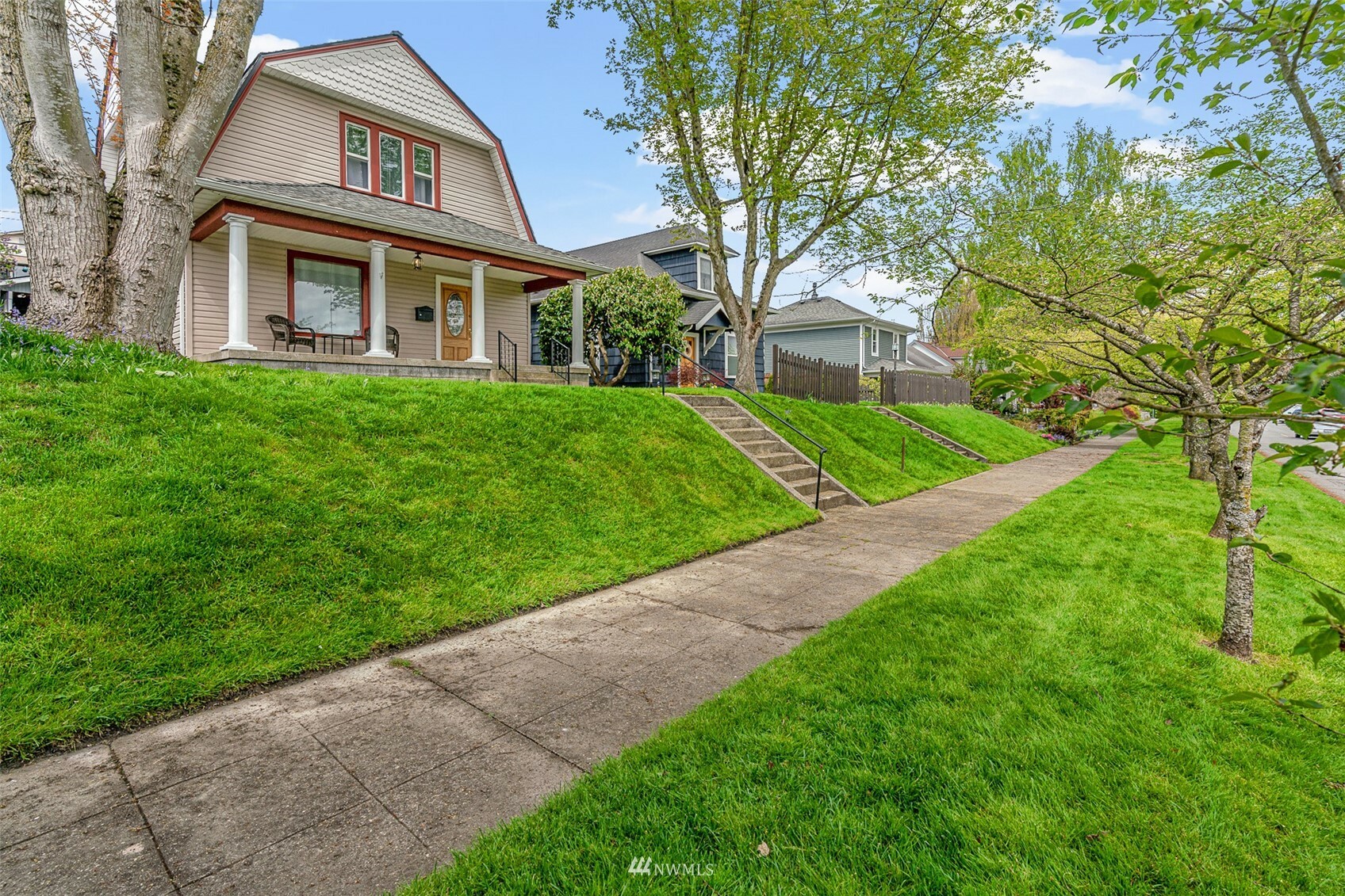 Property Photo:  3626 Rockefeller Avenue  WA 98201 