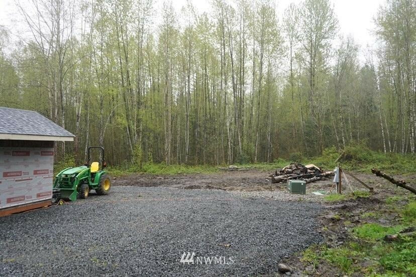 Property Photo:  18320 48th Street NE  WA 98290 