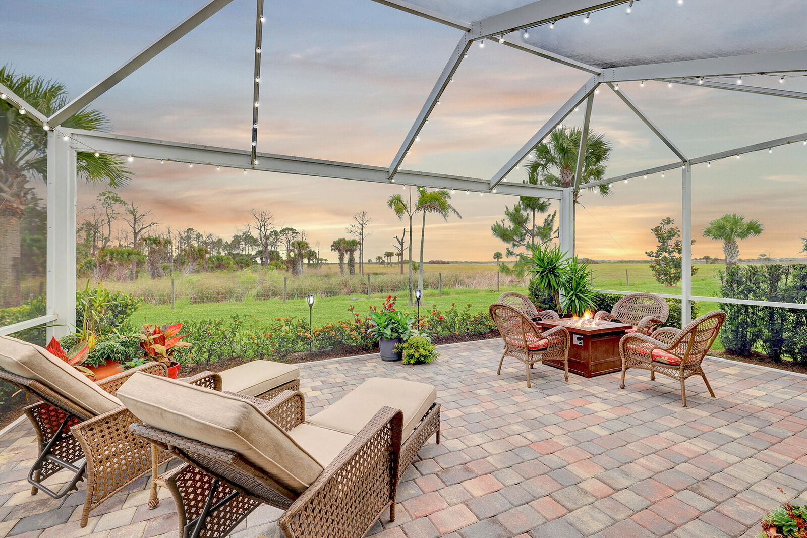 Property Photo: 12928 SW Aureolian Lane FL 34987