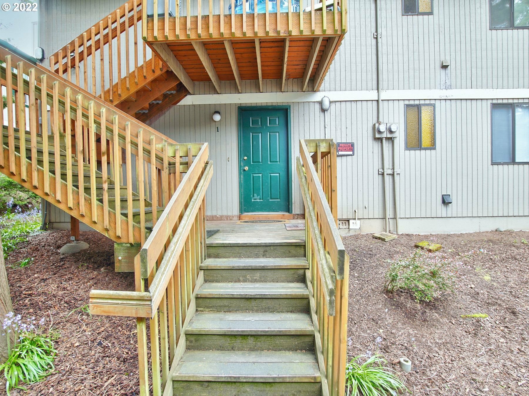 Property Photo:  1502 NE 72nd St 1  WA 98665 