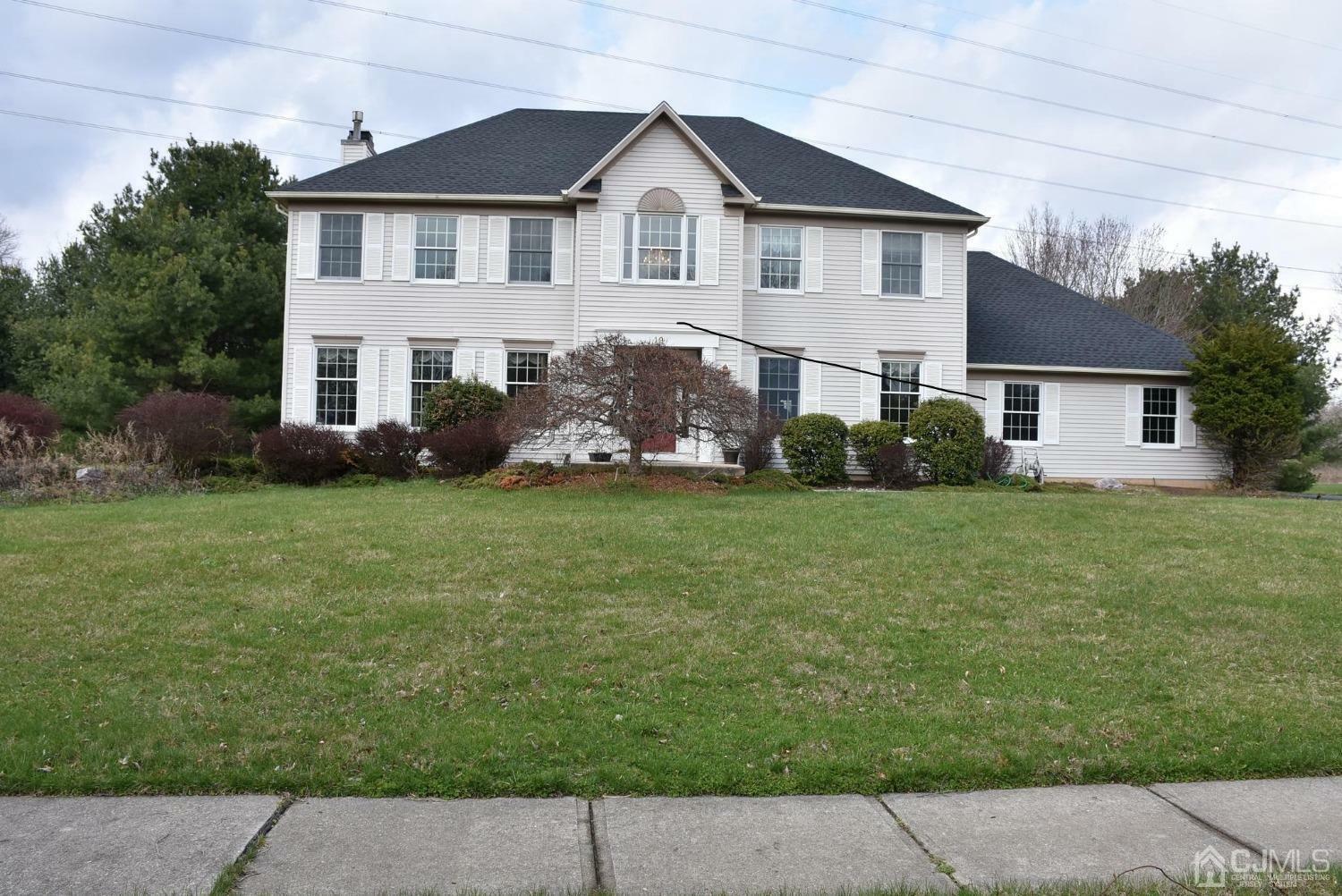 Property Photo:  19 Barrington Drive  NJ 08550 