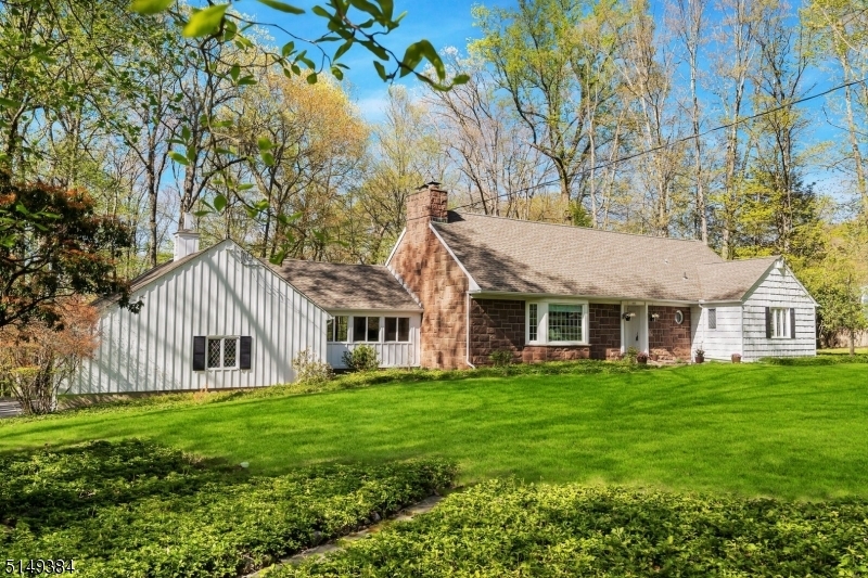 Property Photo:  455 Laurel Ln  NJ 07405 