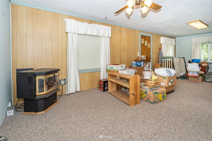 Property Photo:  565 Meier Road  WA 98596 