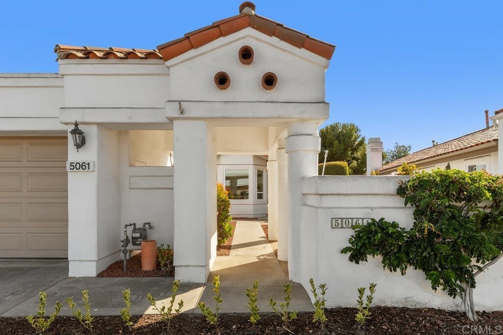 Property Photo: 5061 Caesena Way CA 92056