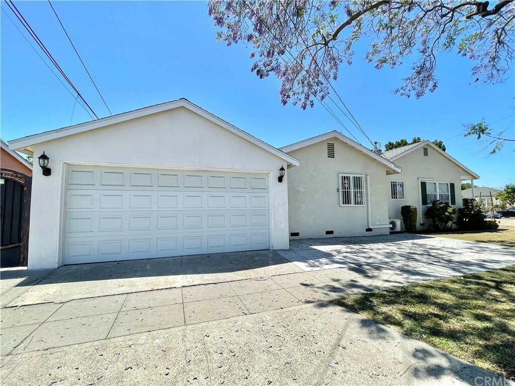 Property Photo:  15202 Sylvanwood Avenue  CA 90650 