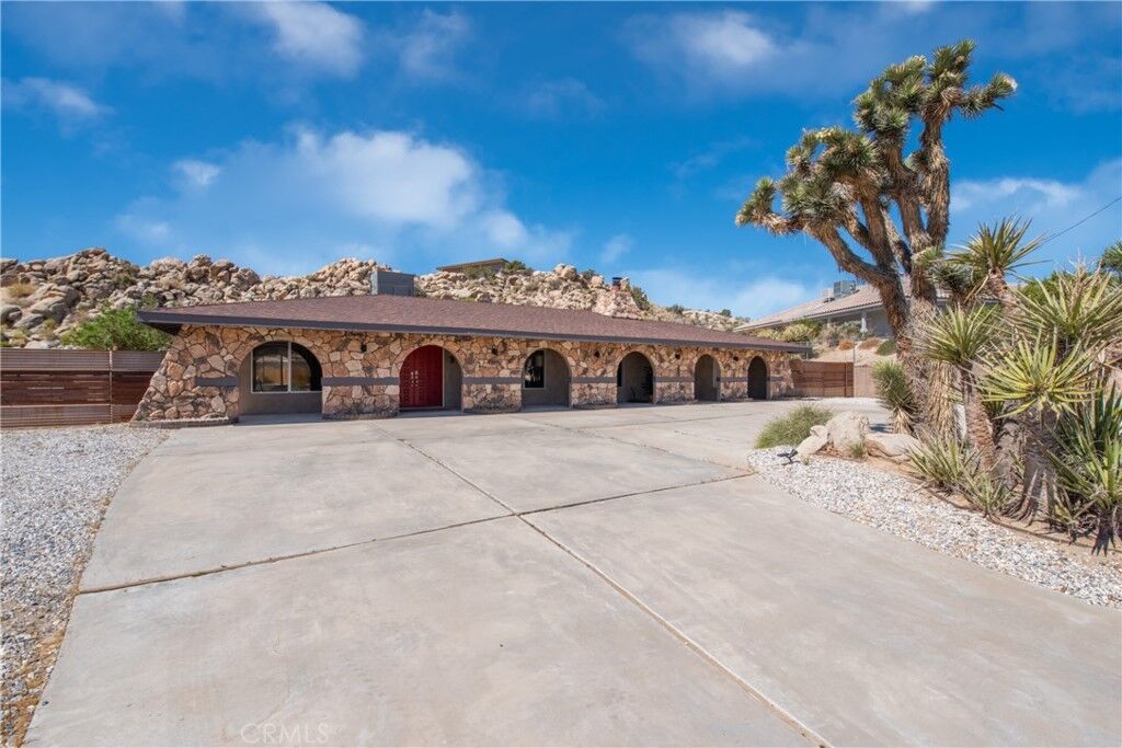 Property Photo:  57113 Farrelo Road  CA 92284 