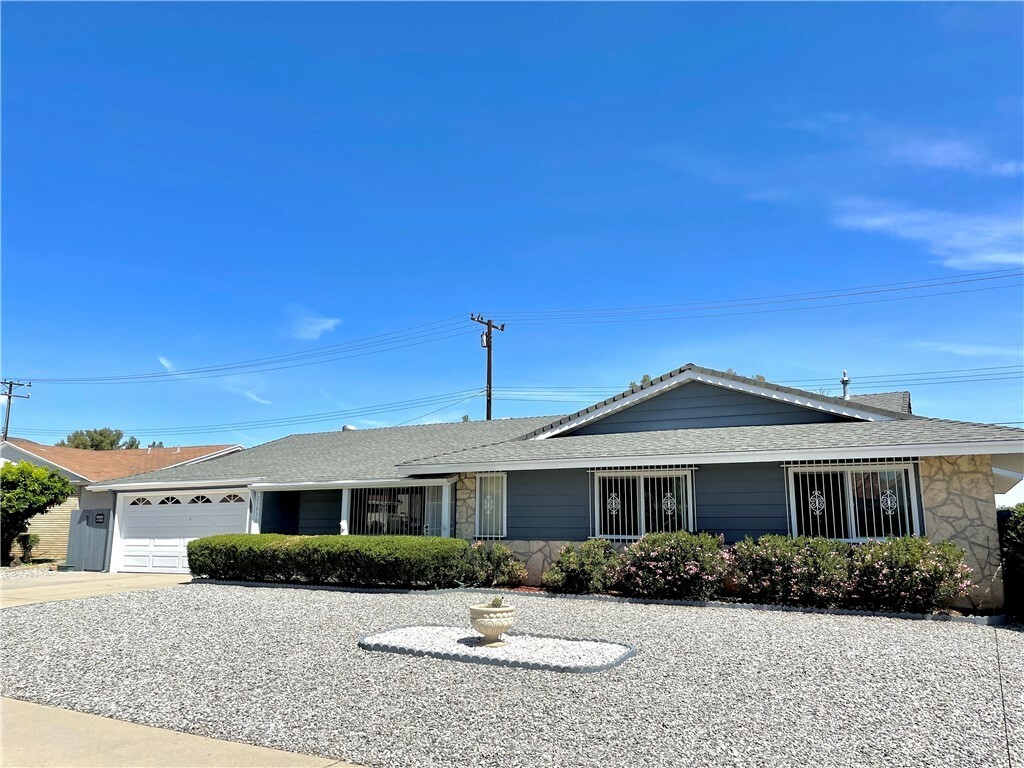 Property Photo:  25830 Ridgemoor Road  CA 92586 