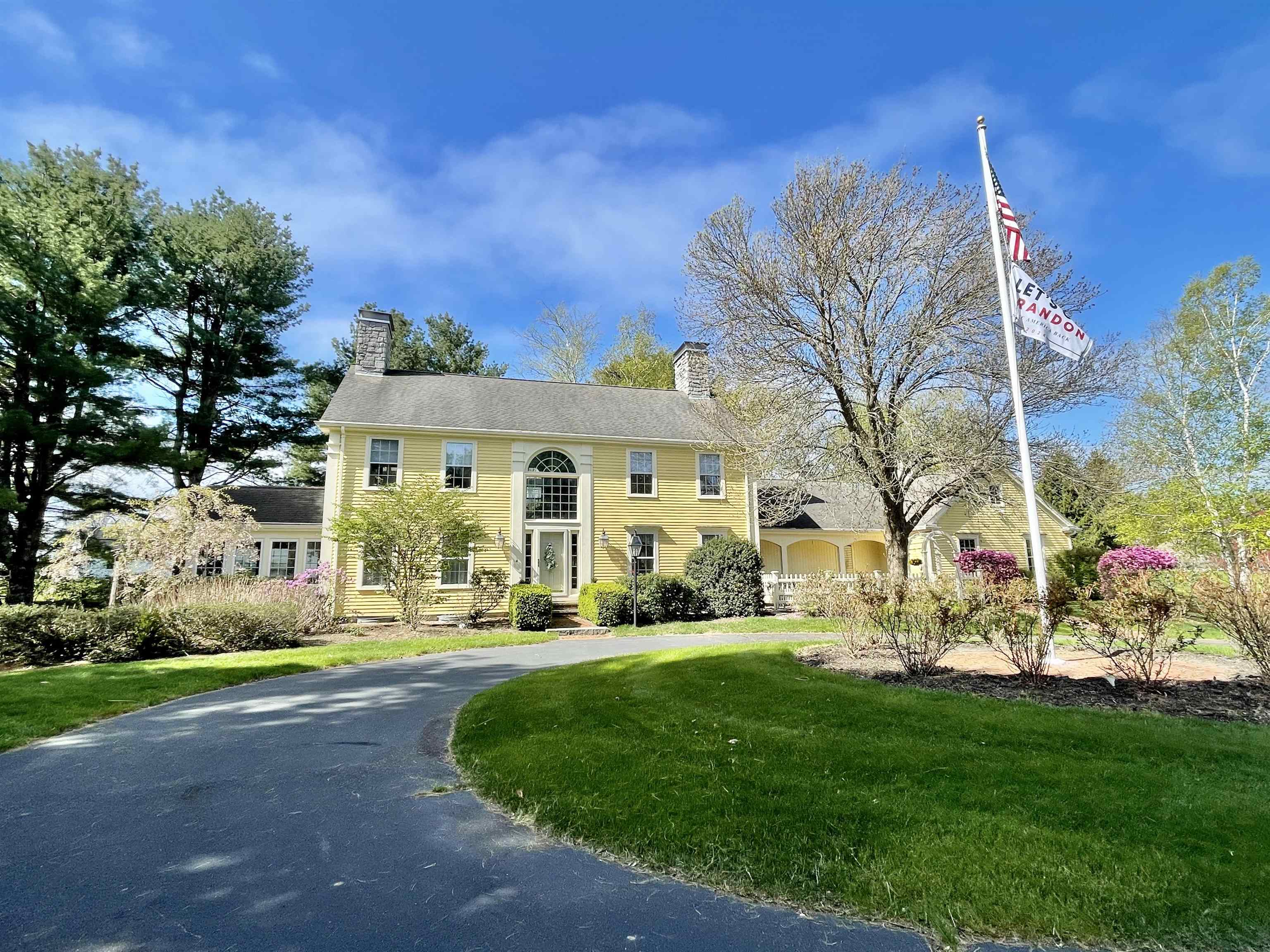 Property Photo: 3 Exeter Falls Drive NH 03833