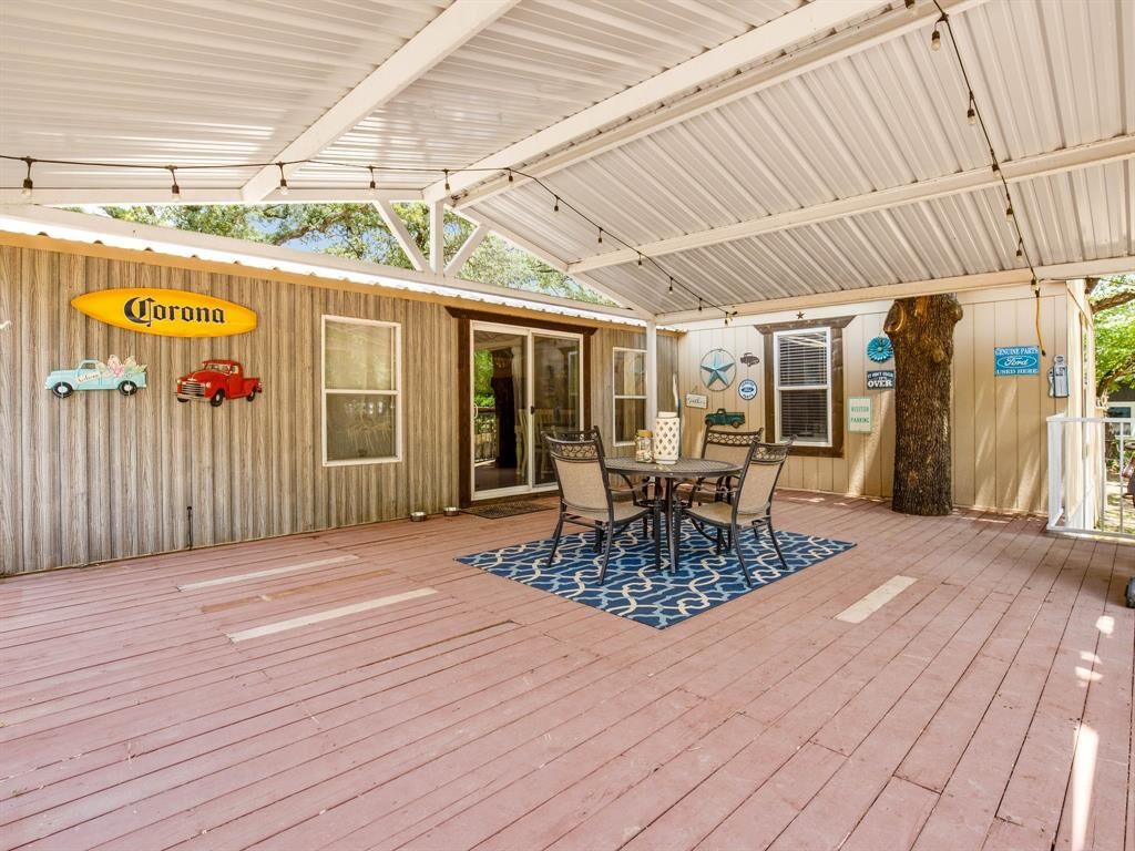 Property Photo:  130 Gloria Drive  TX 76082 