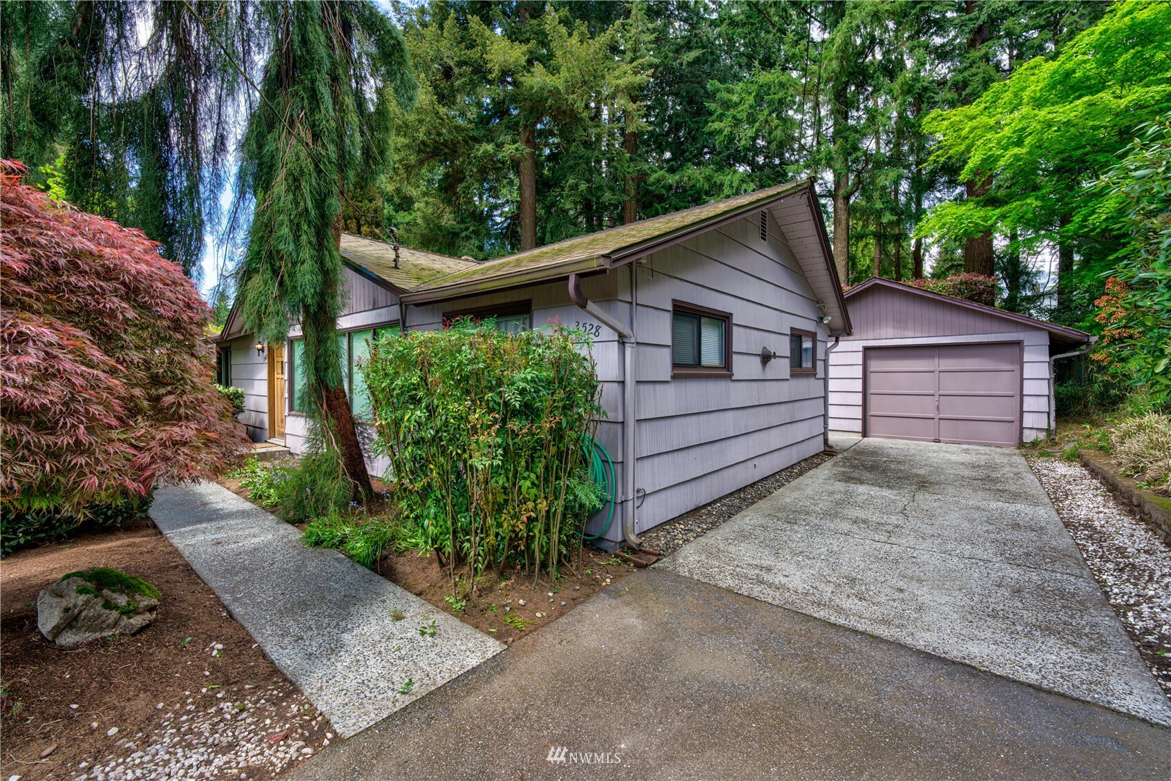 Property Photo:  3528 NE 187th Street  WA 98155 