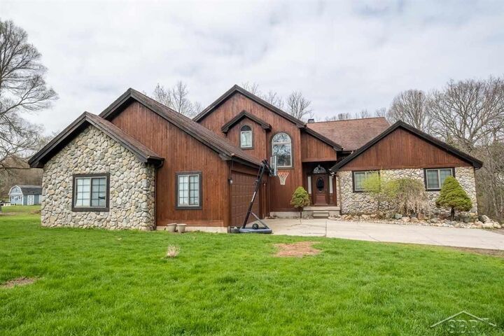 8117 N McKinley  Flushing MI 48433 photo