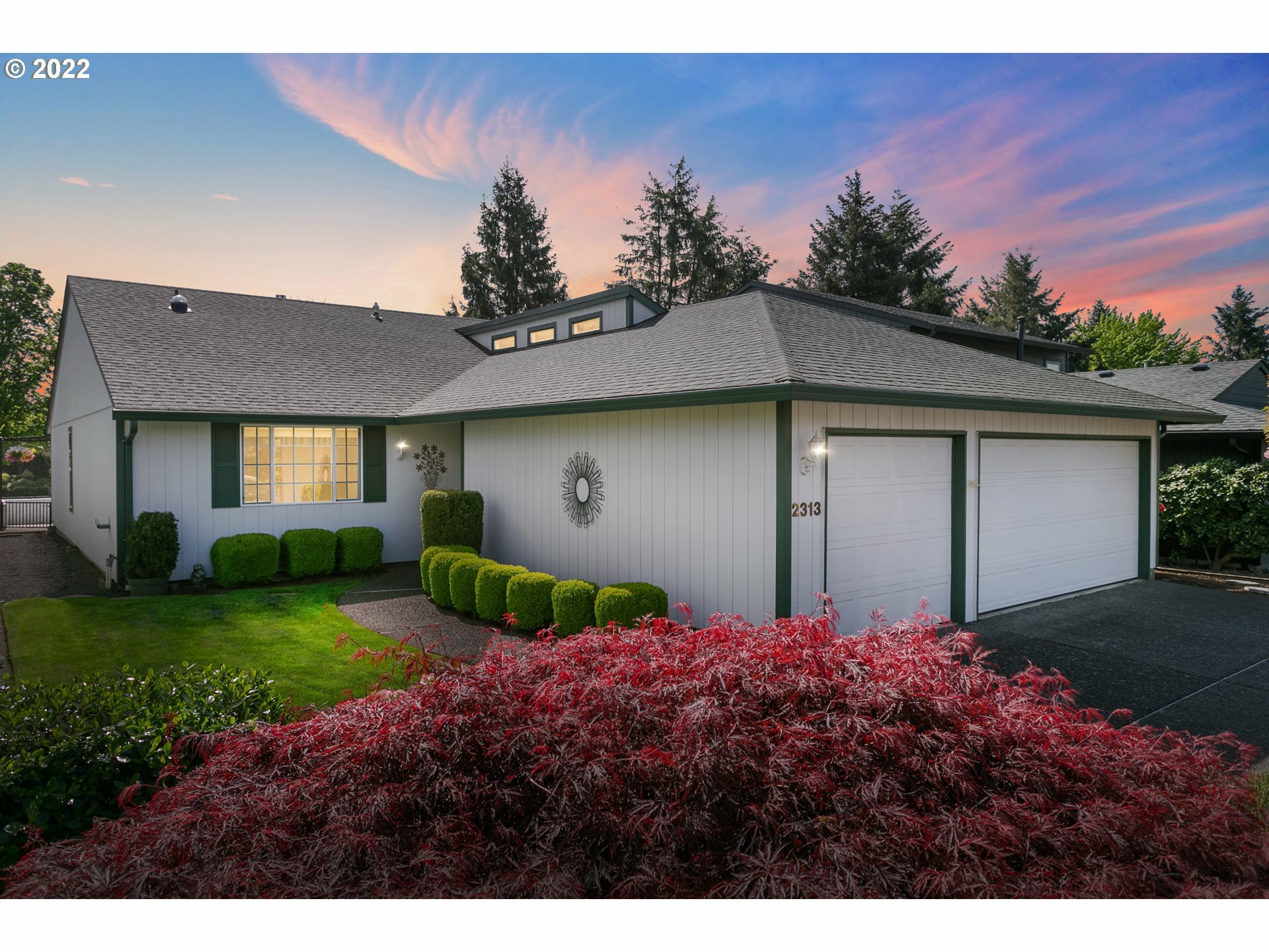 Property Photo:  2313 SE Balboa Dr  WA 98683 