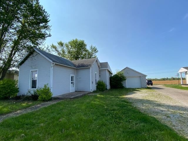 Property Photo:  1203 E 5th Street  IN 47331 