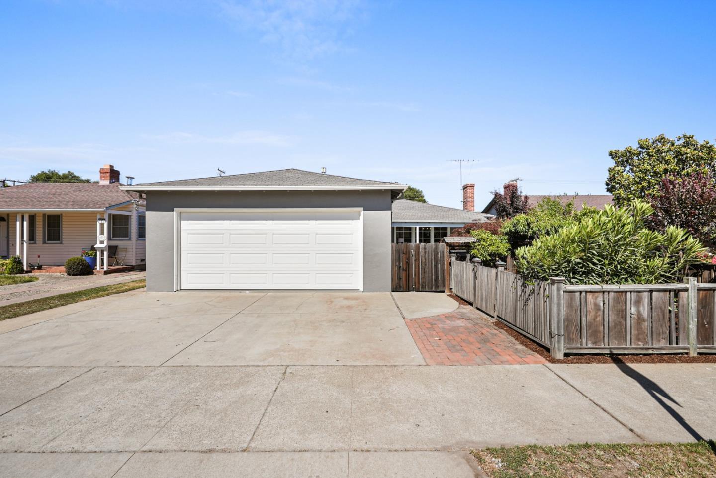 720 North Humboldt Street  San Mateo CA 94401 photo