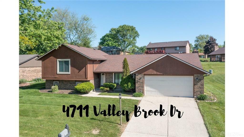 4711 Valley Brook Drive  Englewood OH 45322 photo