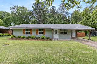 Property Photo:  2603 Maple Dr  MS 39759 