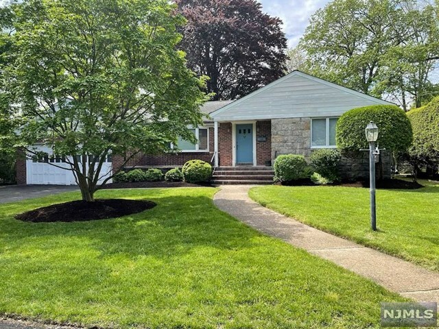 Property Photo: 21 Eric Place NJ 07627