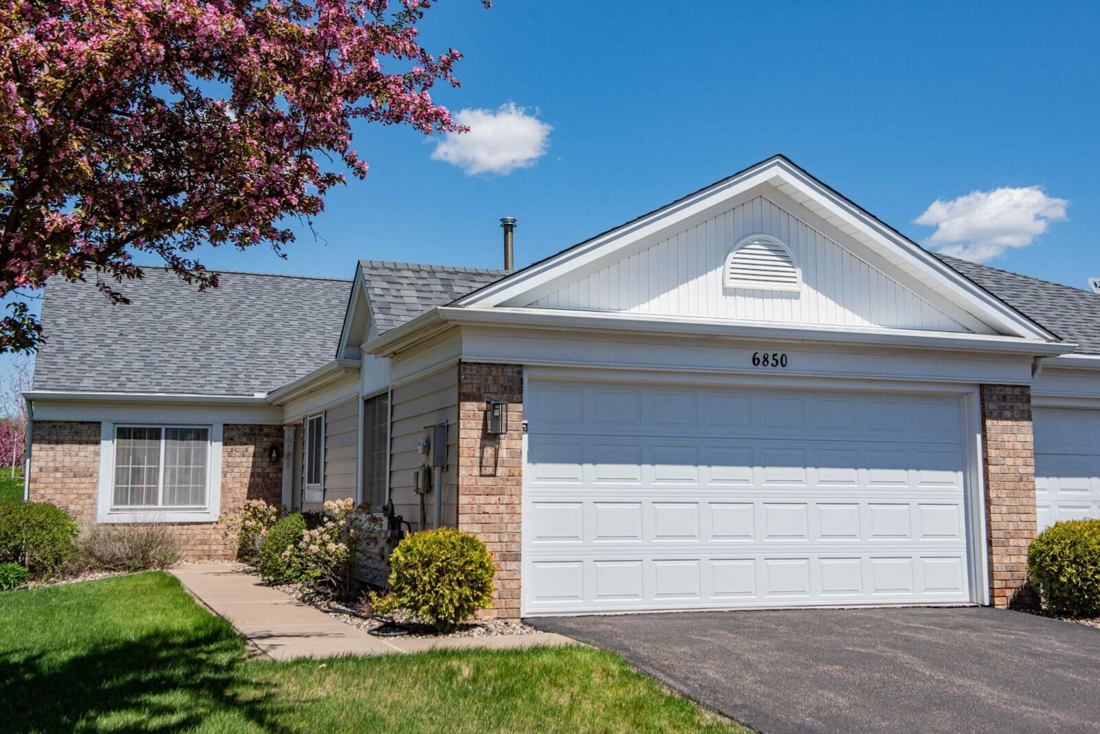 Property Photo:  6850 Jenny Lane  MN 55125 