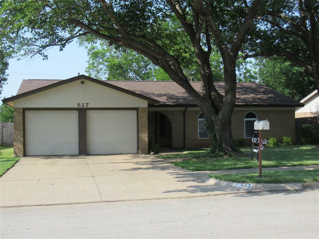 Property Photo:  517 Stallion Lane  TX 76179 