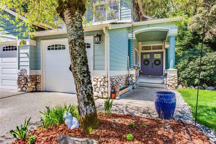 Property Photo: 14832 63rd Avenue SE WA 98296