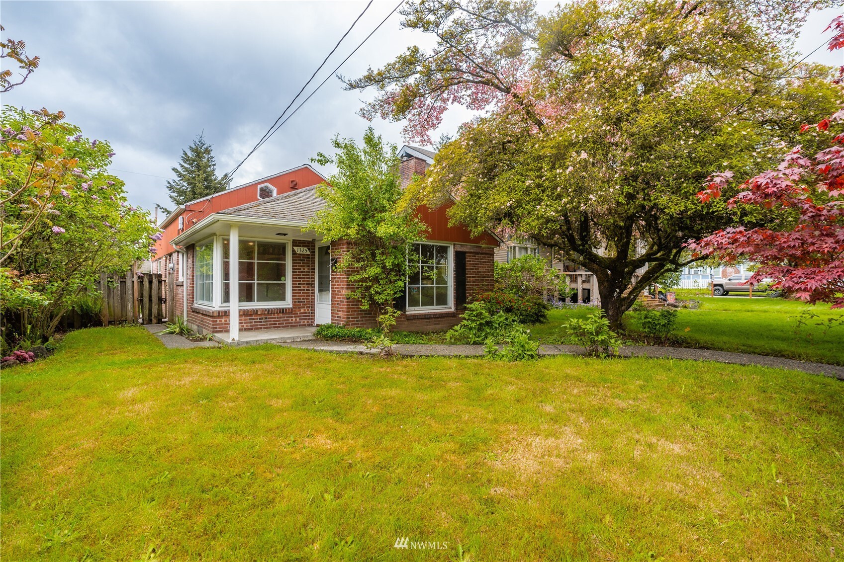 Property Photo: 1325 4th Avenue W WA 98502