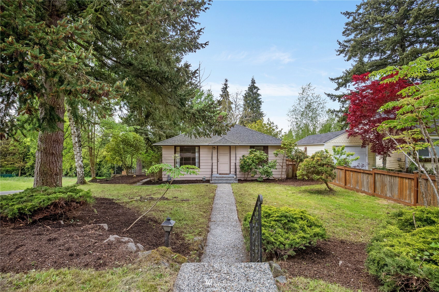 Property Photo:  14303 22nd Avenue NE  WA 98125 