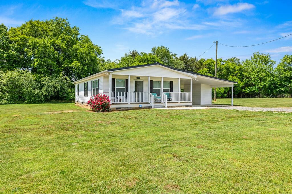 Property Photo:  329 County Road 570  TN 37329 