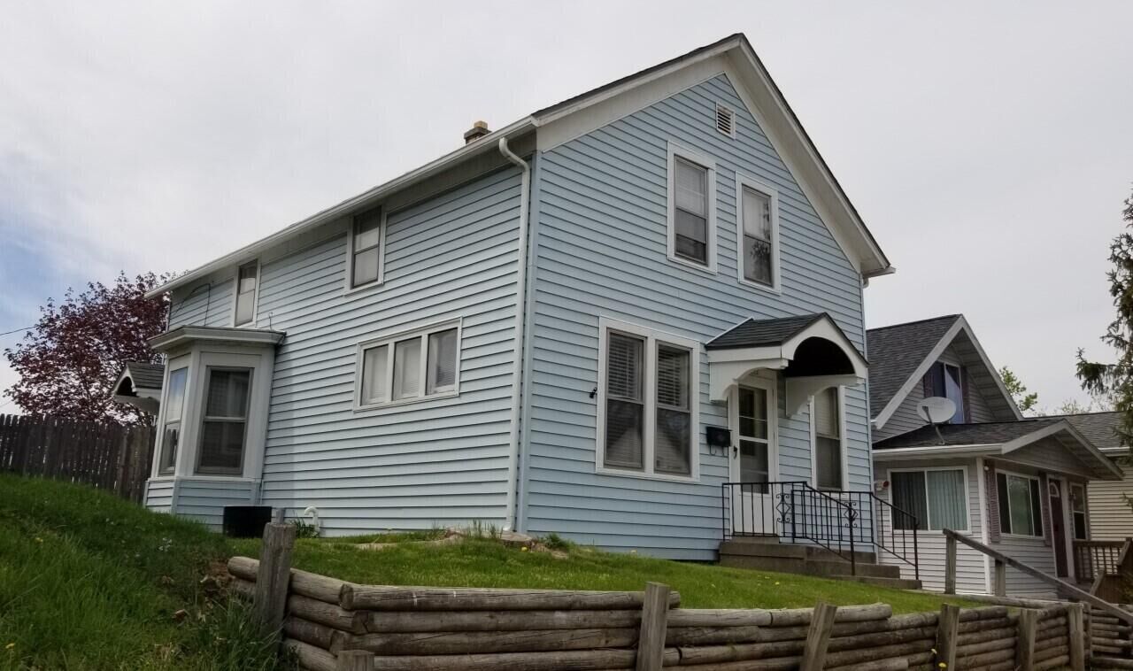 Property Photo: 1302 S 23rd St WI 53081