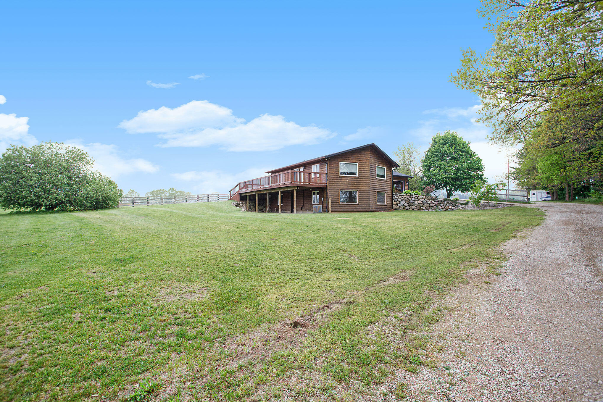 Property Photo: 9524 S 10th Street MI 49087